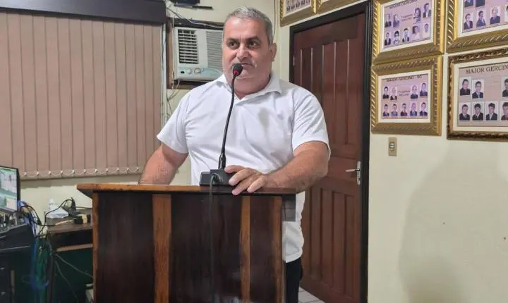 Câmara realiza 11ª sessão ordinária com participação de vereadores e secretária de Assistência Social